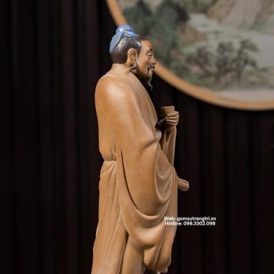 TƯỢNG THẦN TRÀ LỤC VŨ